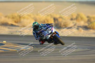 media/Nov-17-2024-CVMA (Sun) [[1fec520723]]/Race 18-Supersport Middleweight/